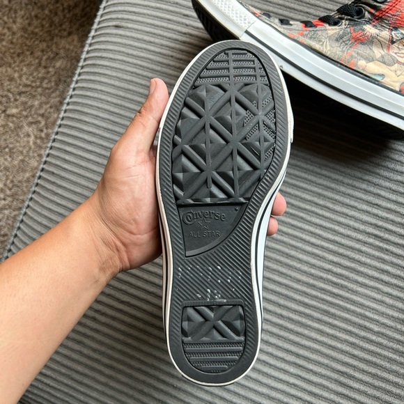 Harley Quinn Converse All Star Chuck Taylor DC Comics Batman Joker Size 5M/7W - Picture 6 of 8